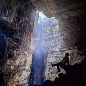 Tour Bosques de Pandora y Cavernas en Santander